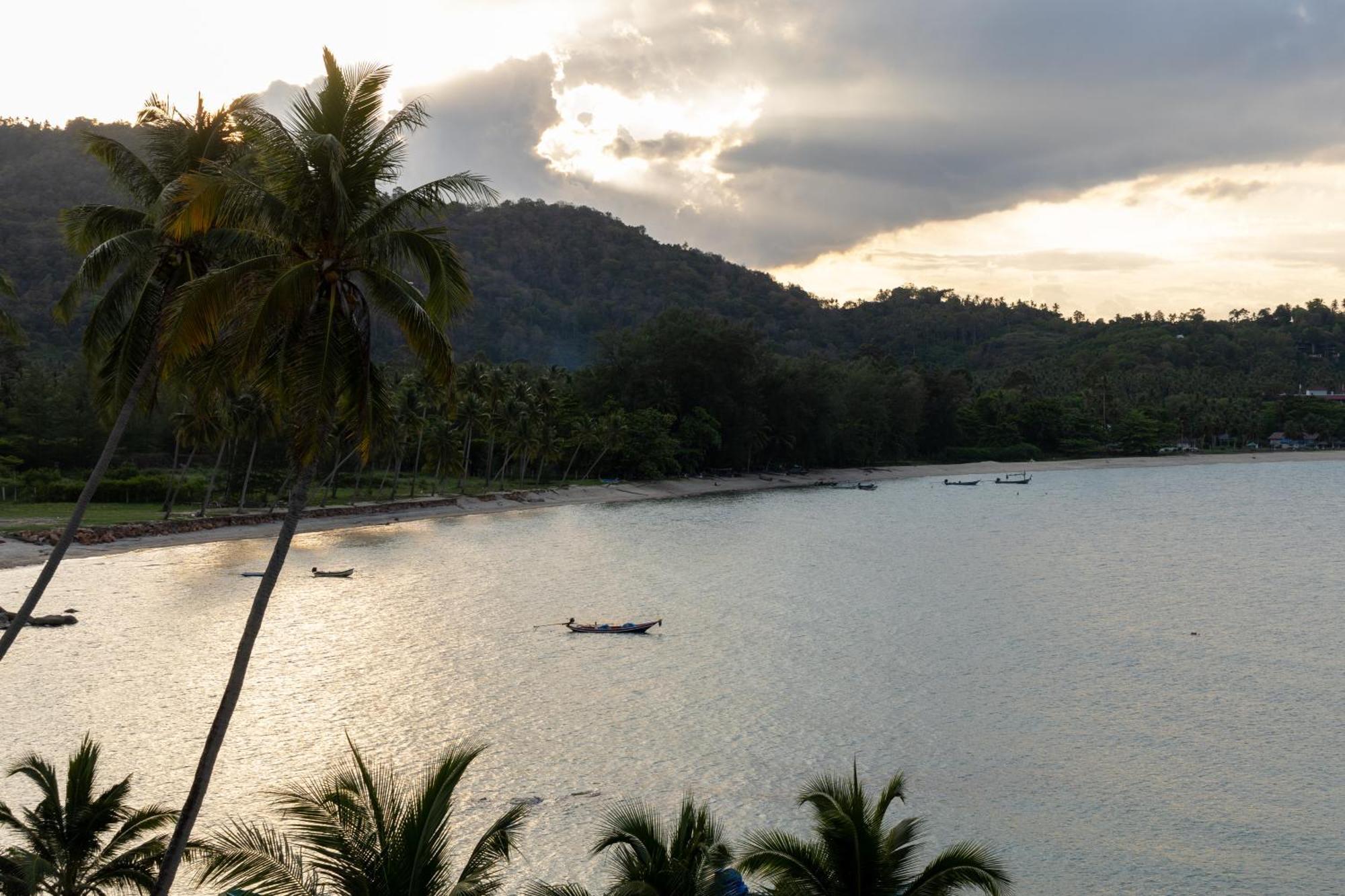 X-Sea Khanom Harbor Bay Resort Екстер'єр фото
